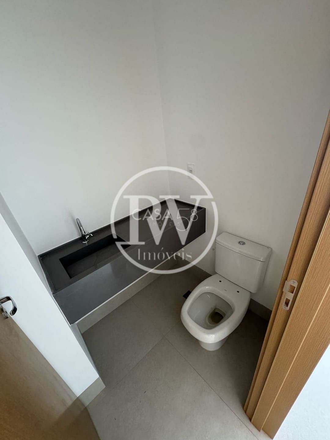 Apartamento de 3 Suítes à Venda no Jardim América – 130 m², Condomínio Vox Home