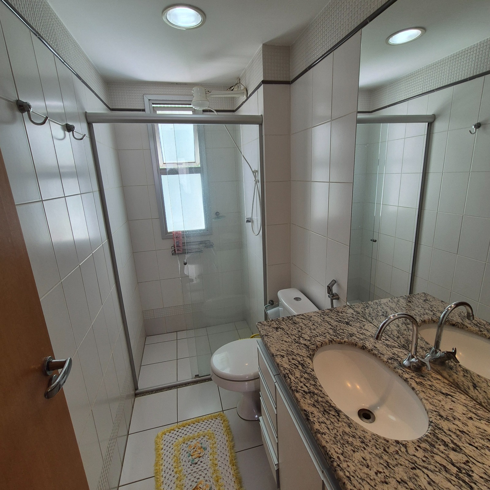 Apartamento Alto Padrão no Setor Bueno - 14º Andar com Vista Privilegiada