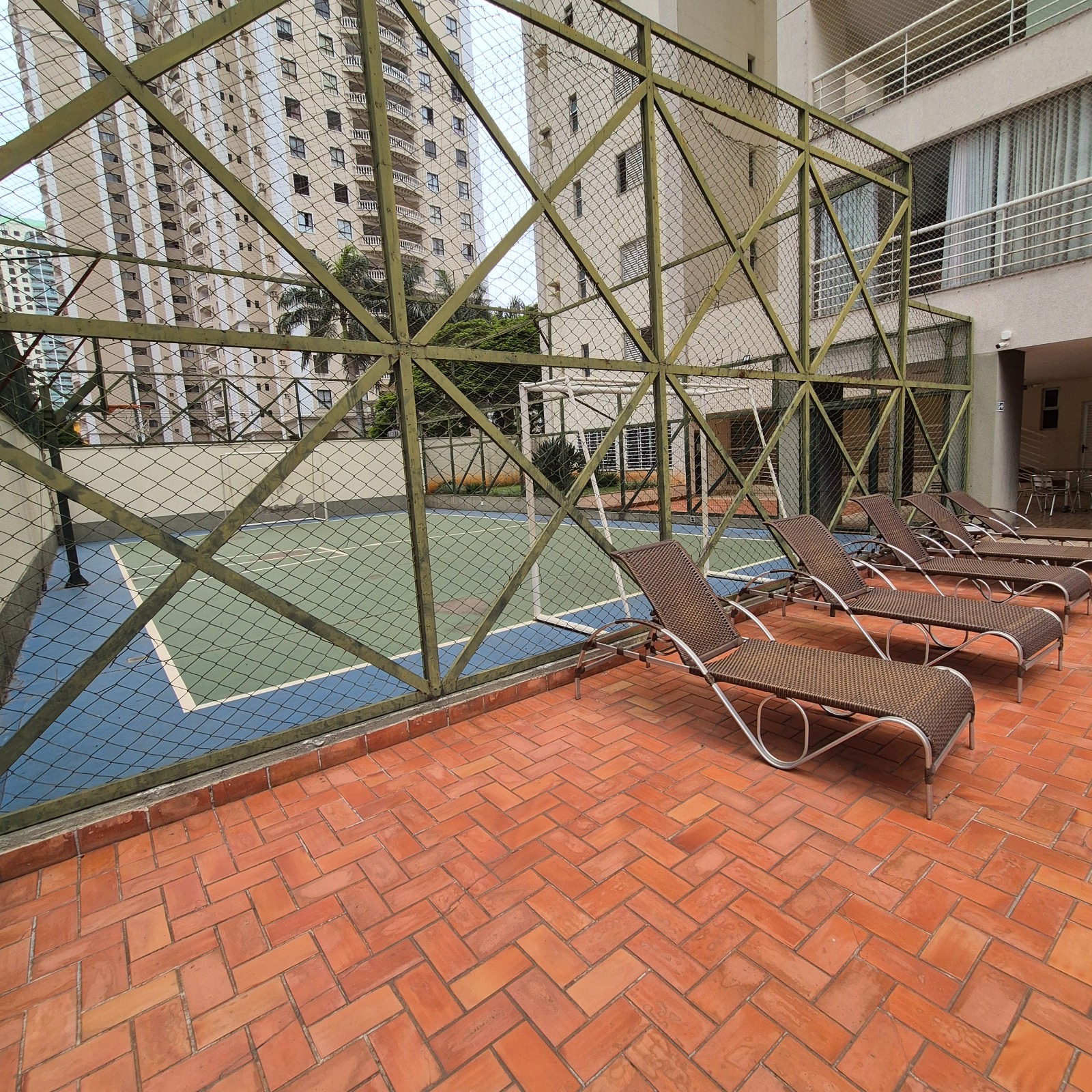 Apartamento Alto Padrão no Setor Bueno - 14º Andar com Vista Privilegiada