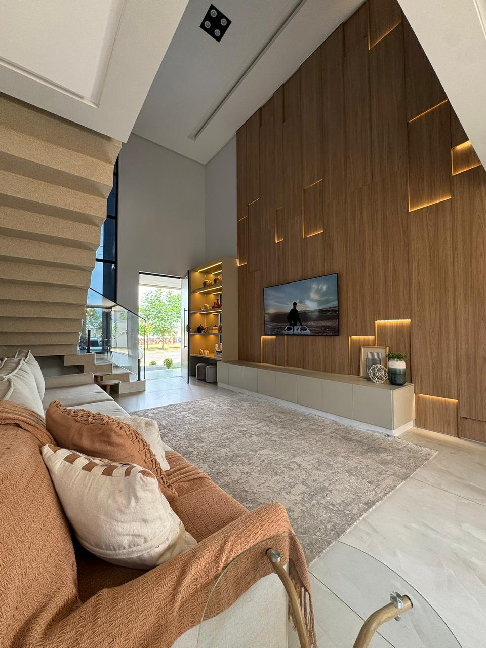 Casa de Luxo Mobiliada com Projeto Assinado - Condomínio Parque Ville Jacarandá