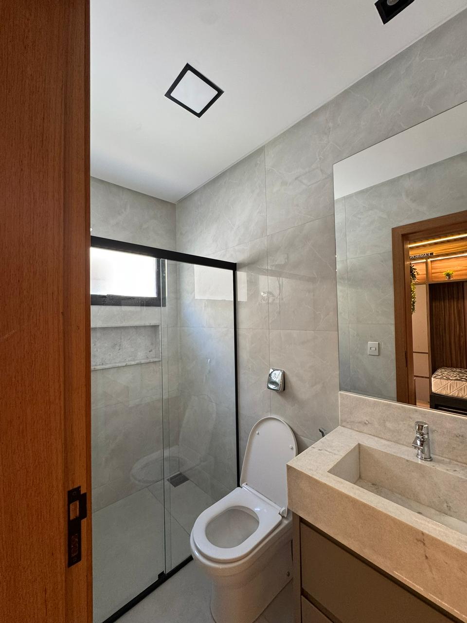 Casa de Luxo Mobiliada com Projeto Assinado - Condomínio Parque Ville Jacarandá