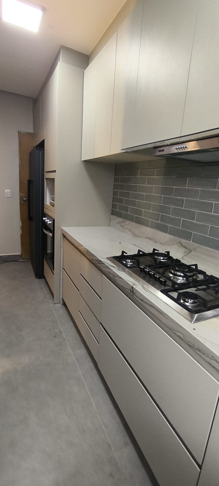 Apartamento Moderno 3 Quartos (2 Suítes) - Alto da Glória - Mobiliado