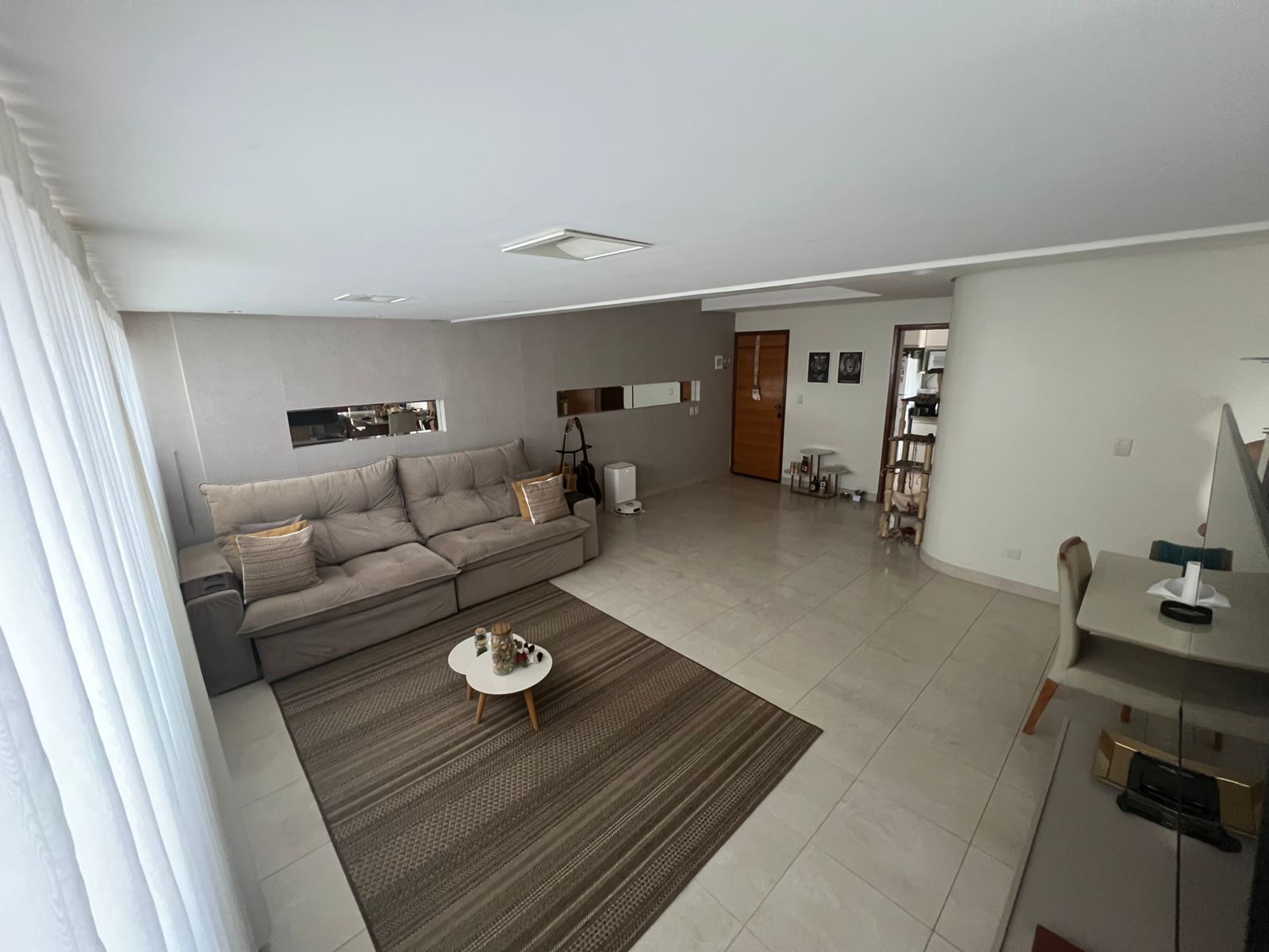 Apartamento Semi Mobiliado 110m² com 3 Quartos - Residencial Paineiras 2 - Parque Amazônia