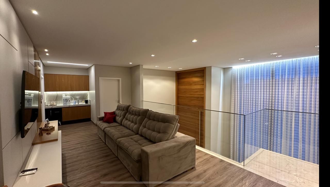 Casa de Arquitetura Contemporânea com 4 Suítes - Condomínio Parqville Pinheiros