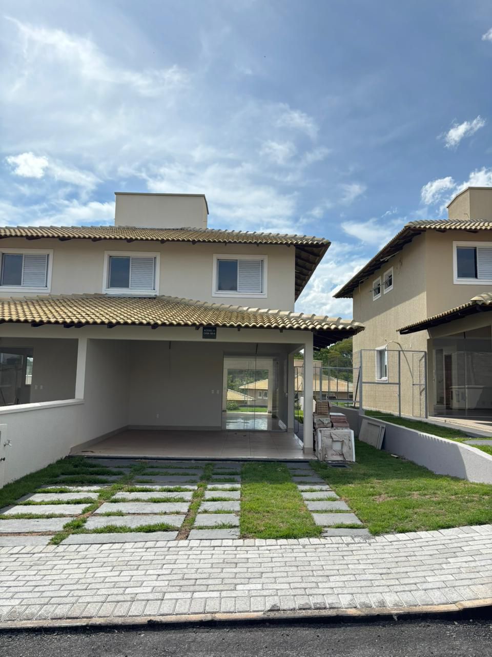 Sobrado Novo 3 Quartos - Condomínio Alto da Boa Vista Premium - 160m² - 4 Vagas