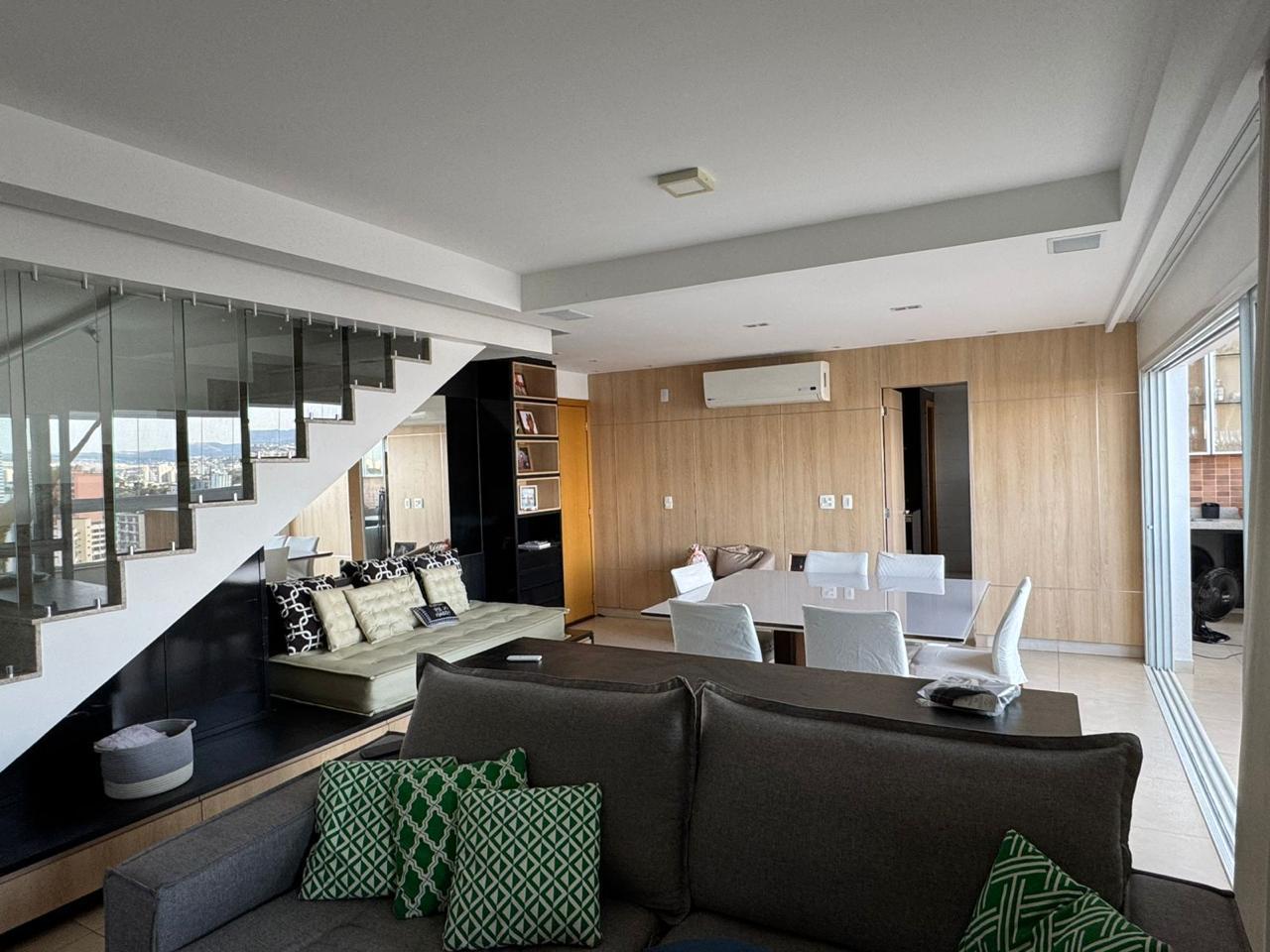 Apartamento Duplex Mobiliado de Alto Padrão - 3 Suítes com Vista Privilegiada