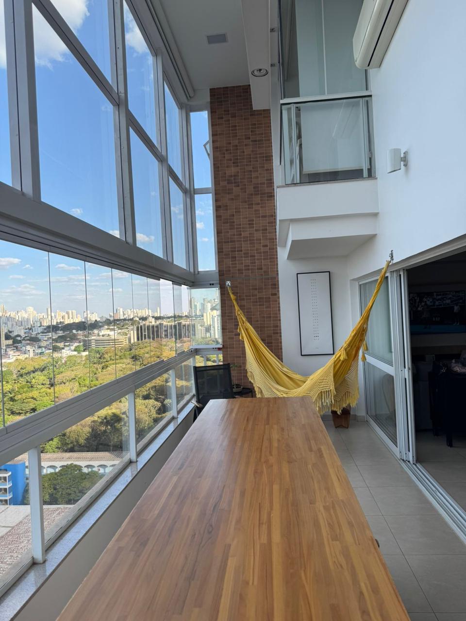 Apartamento Duplex Mobiliado de Alto Padrão - 3 Suítes com Vista Privilegiada