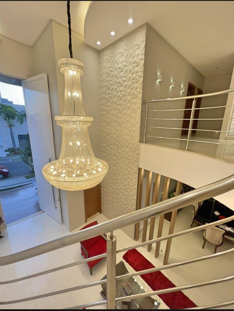 Sobrado de Alto Padrão com 5 Suítes - Jardins Lisboa