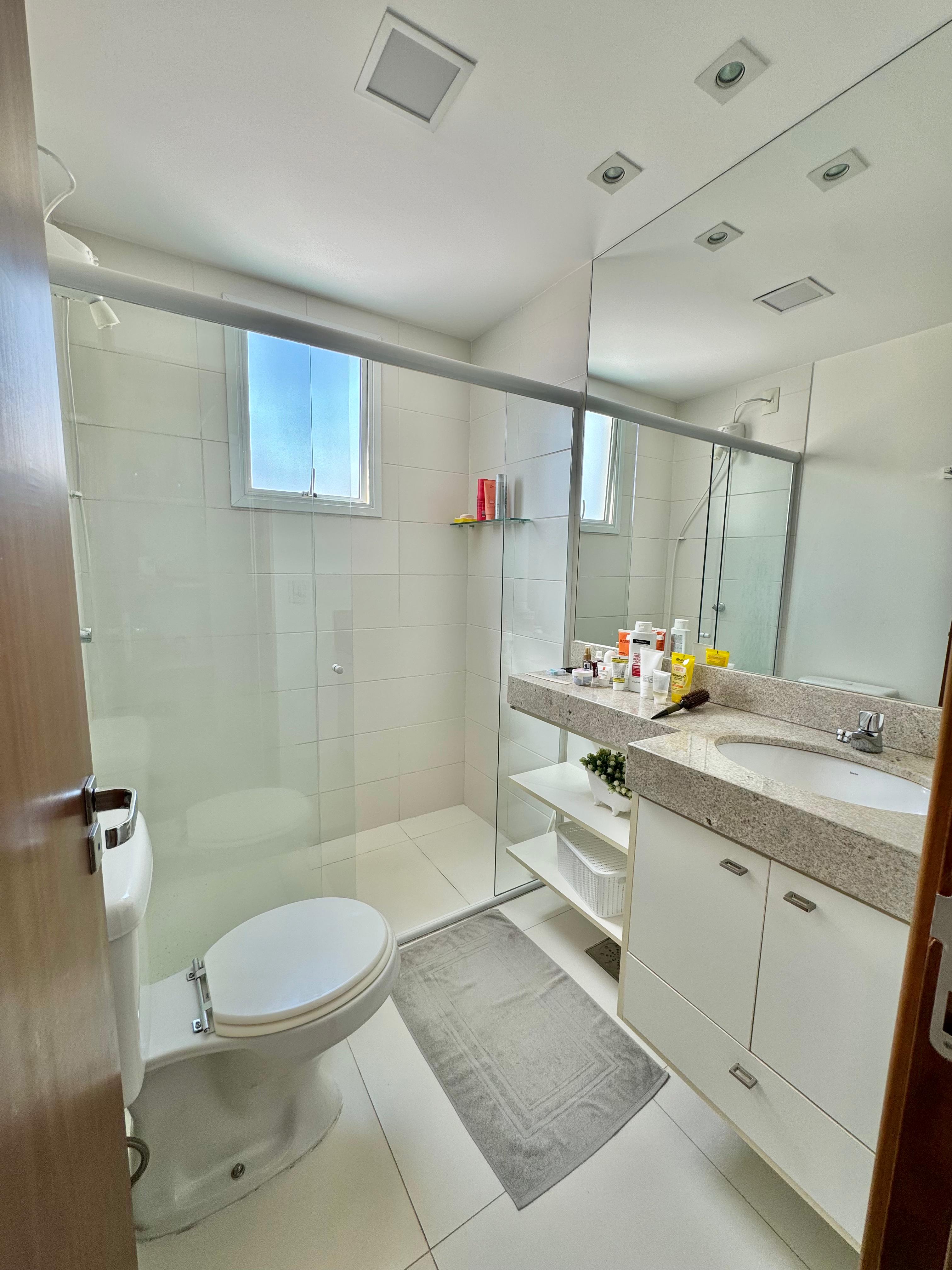 Apartamento Mobiliado 3 Quartos com 1 Suíte - Condomínio Completo