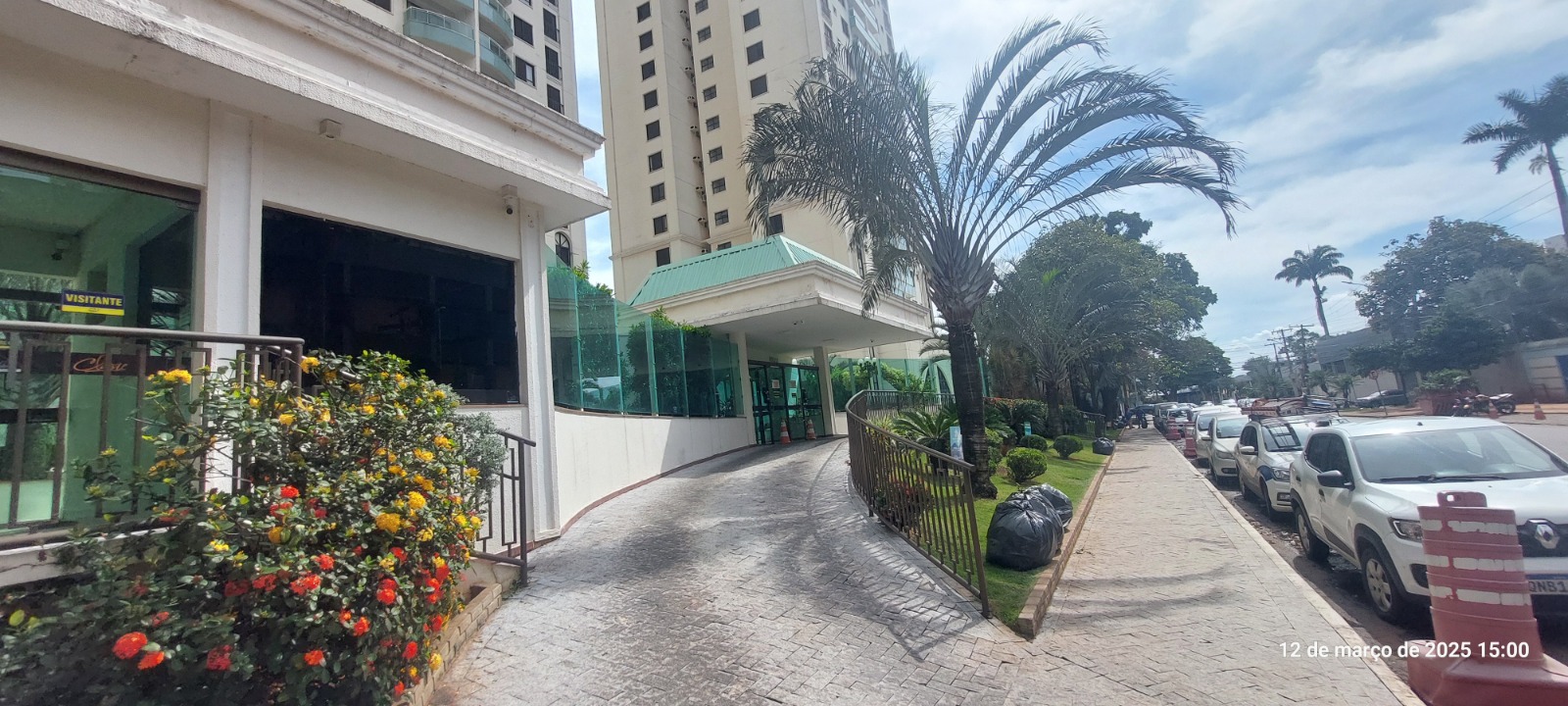 Apartamento 3 Quartos Mobiliado no Edifício Borges Landeiro Classic - Setor Bueno