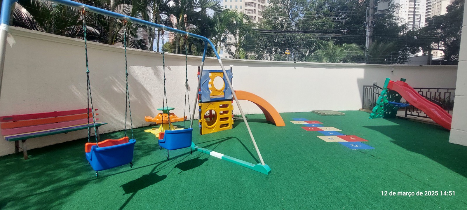 Apartamento 3 Quartos Mobiliado no Edifício Borges Landeiro Classic - Setor Bueno