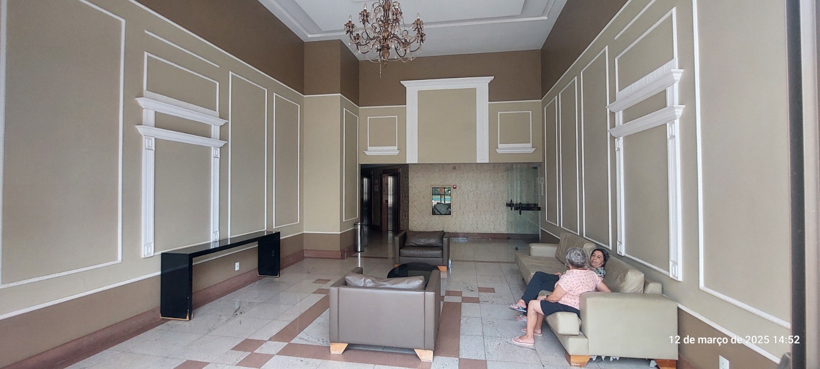 Apartamento 3 Quartos Mobiliado no Edifício Borges Landeiro Classic - Setor Bueno