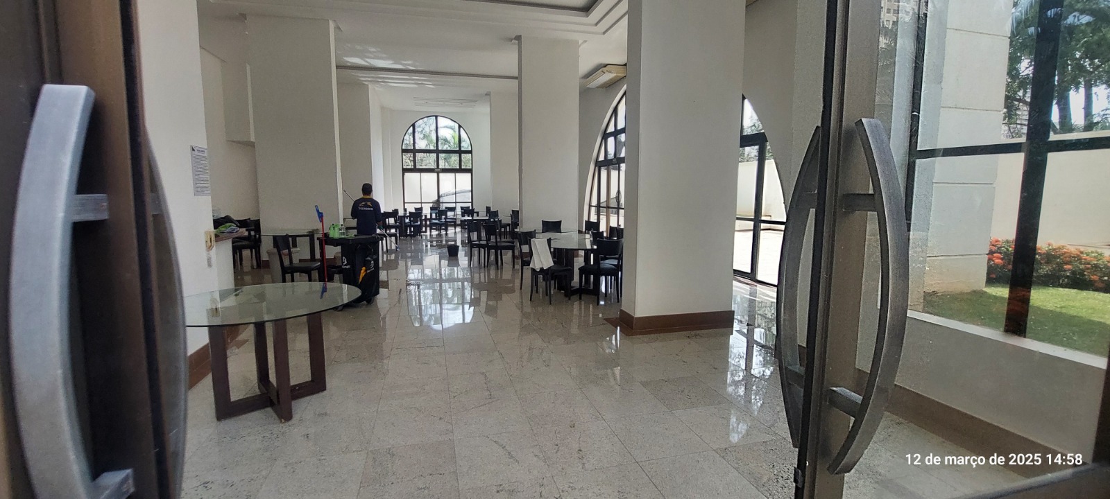 Apartamento 3 Quartos Mobiliado no Edifício Borges Landeiro Classic - Setor Bueno