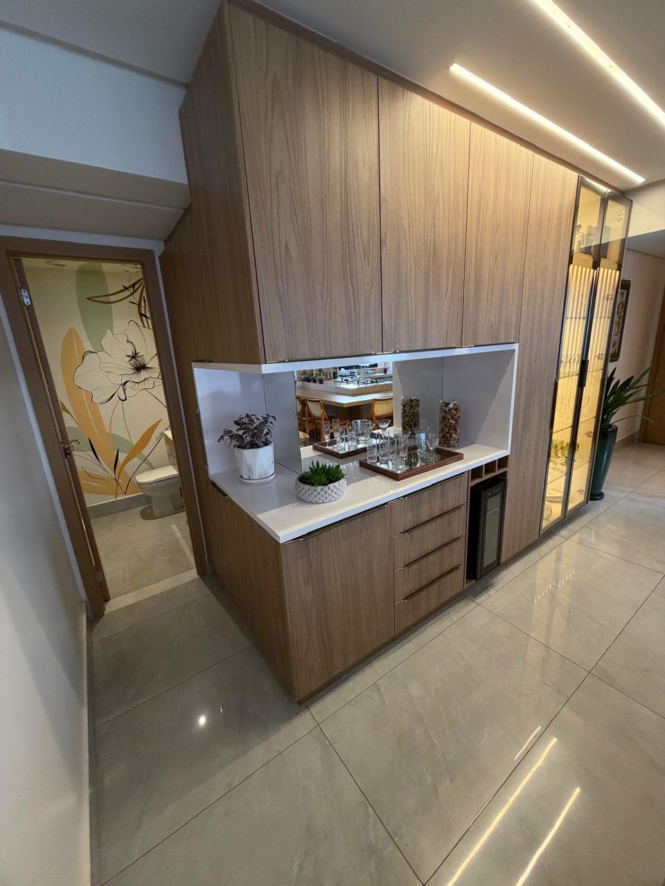 Apartamento Alto Padrão no Residencial Jardim Bueno -  3 Suítes com Armários, Projeto Luminotécnico e Churrasqueira Gourmet