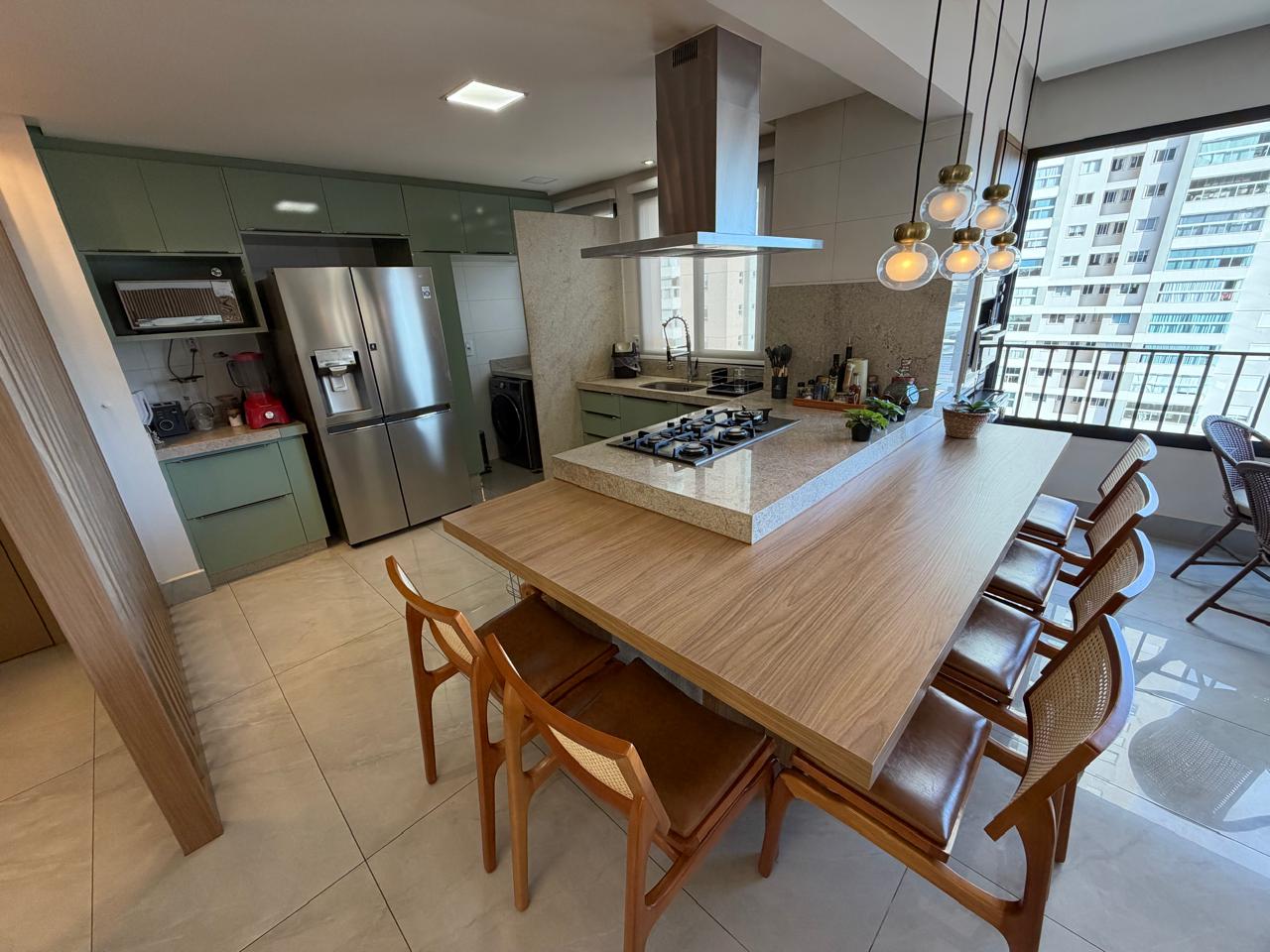 Apartamento Alto Padrão no Residencial Jardim Bueno -  3 Suítes com Armários, Projeto Luminotécnico e Churrasqueira Gourmet