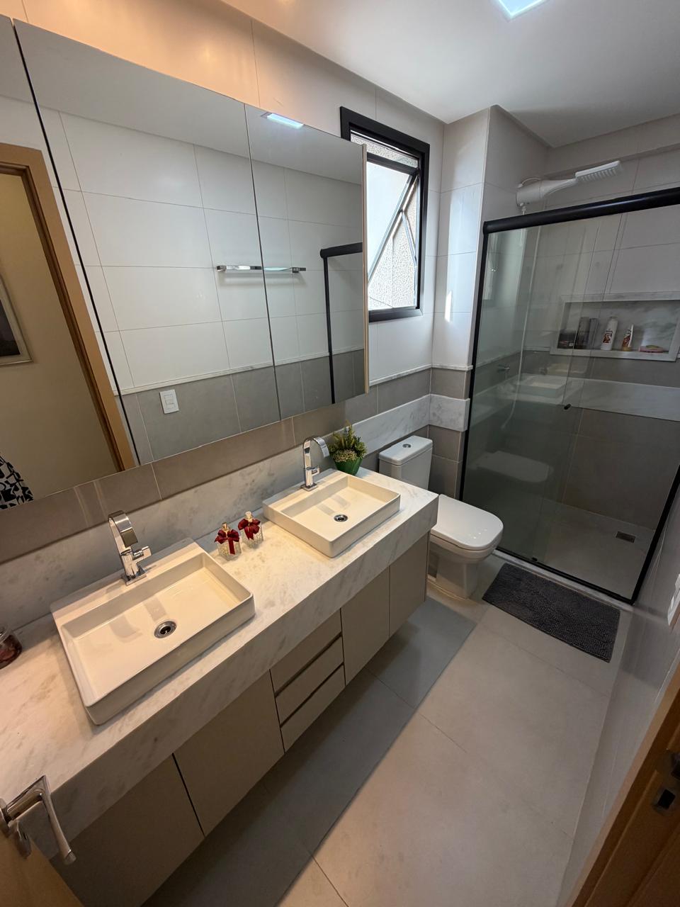 Apartamento Alto Padrão no Residencial Jardim Bueno -  3 Suítes com Armários, Projeto Luminotécnico e Churrasqueira Gourmet