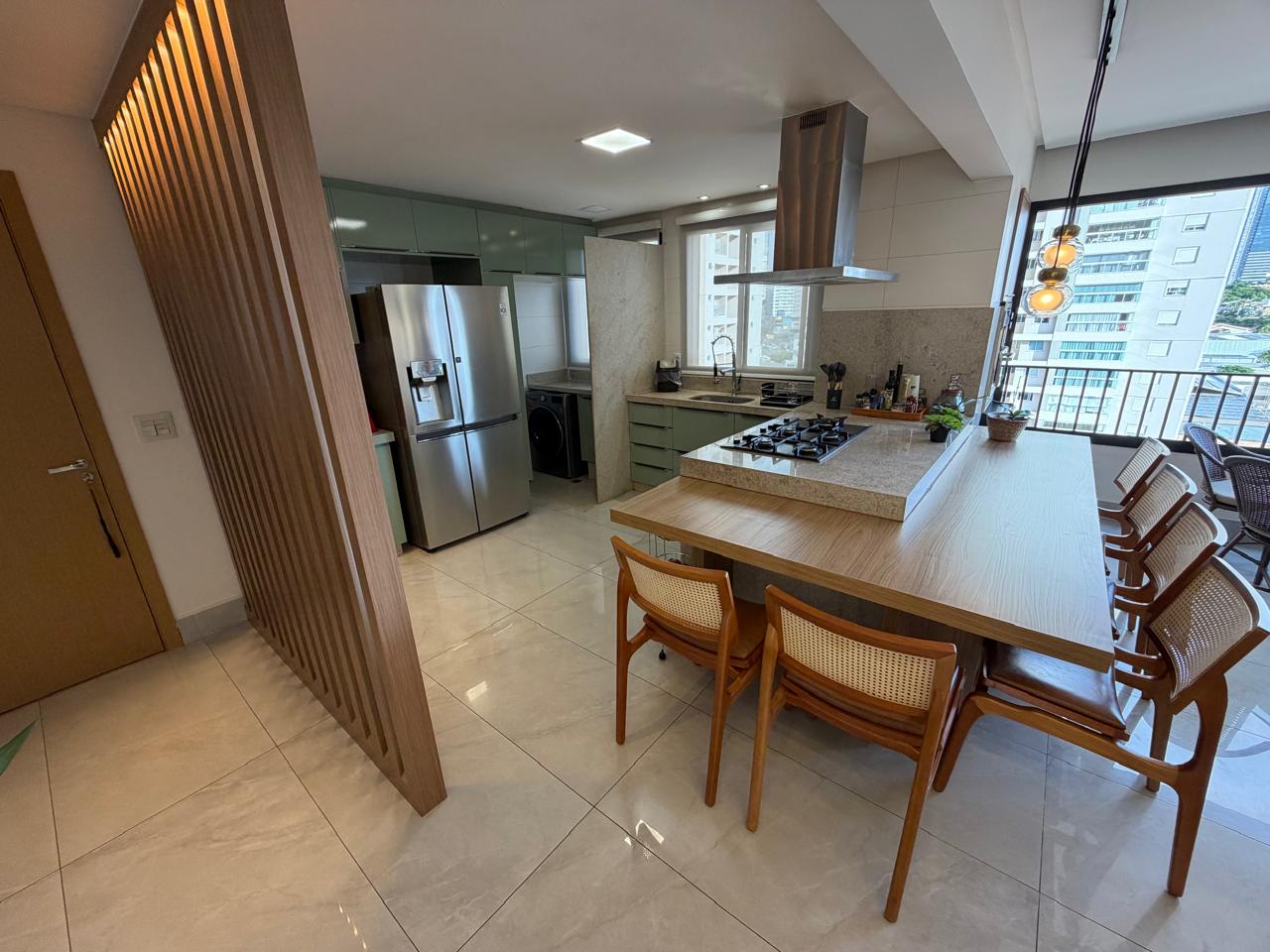 Apartamento Alto Padrão no Residencial Jardim Bueno -  3 Suítes com Armários, Projeto Luminotécnico e Churrasqueira Gourmet