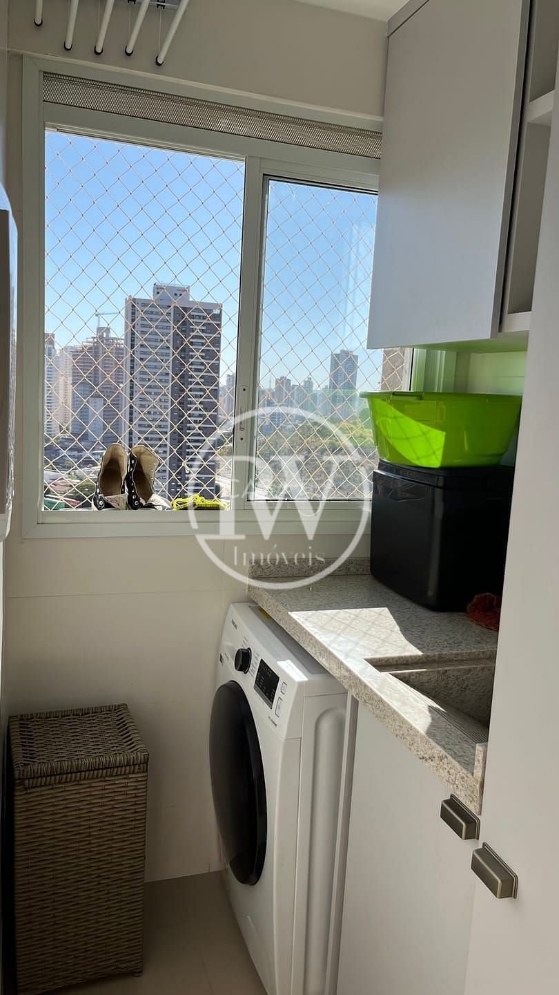 Apartamento Alto Padrão com 3 Quartos no 27º Andar – Torre Única, Vista Livre.