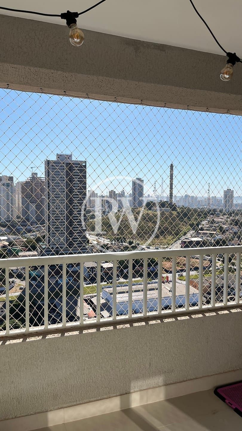 Apartamento Alto Padrão com 3 Quartos no 27º Andar – Torre Única, Vista Livre.