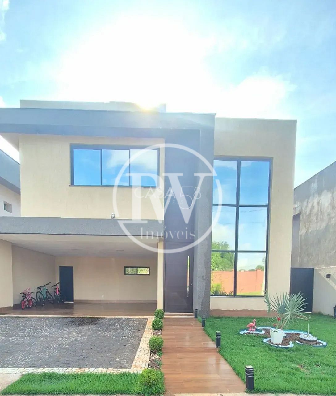 Sobrado à venda  em condominio fechado, 4 quartos