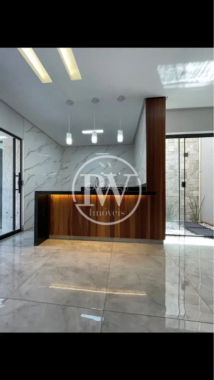 Sobrado à venda, 3 Quartos, sendo 3 suites, Residencial Porto Seguro, Goiânia.