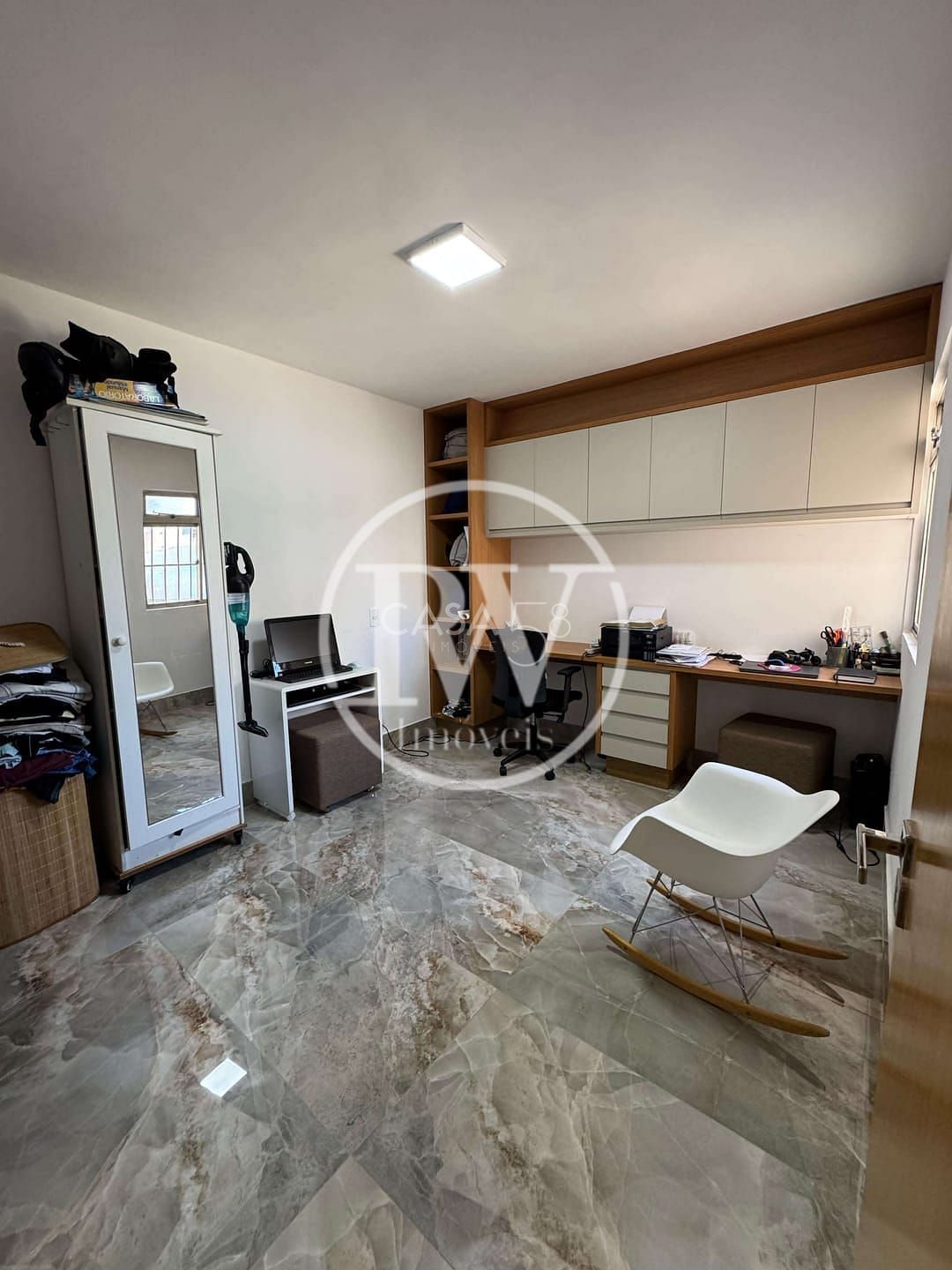 Apartamento Reformado à Venda no Edifício Valence – Setor Bueno, Goiânia