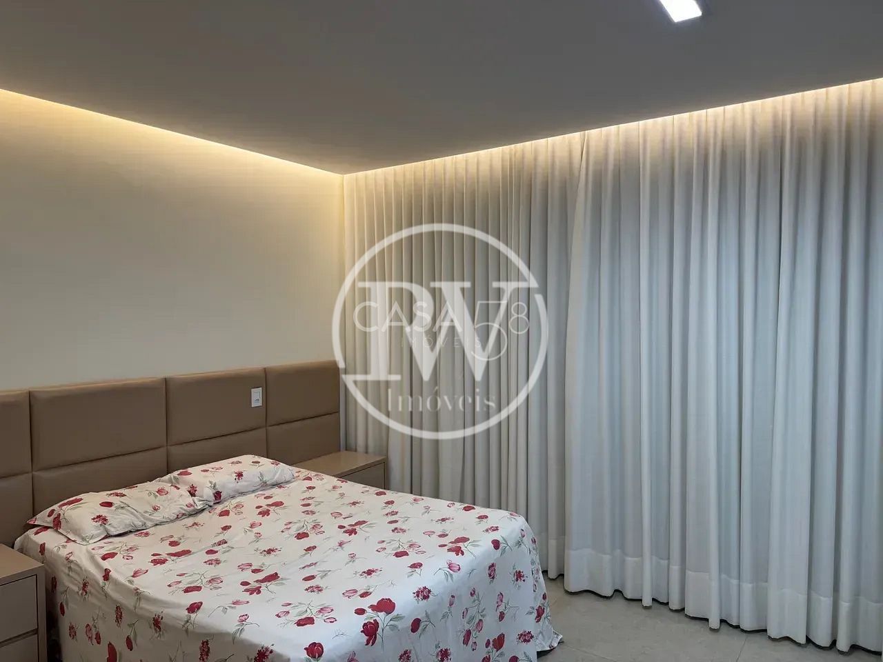 Casa Térrea de Alto Padrão no Condomínio Vale Verde – 4 Quartos – 260m²