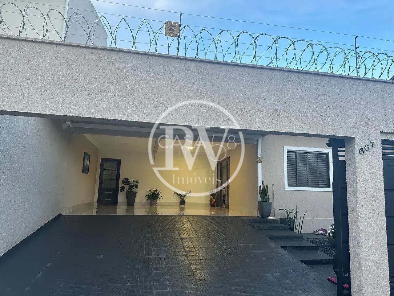 Sobrado de alto padrão à venda no Parque Amazônia – 4 quartos, 2 suítes, 330m²