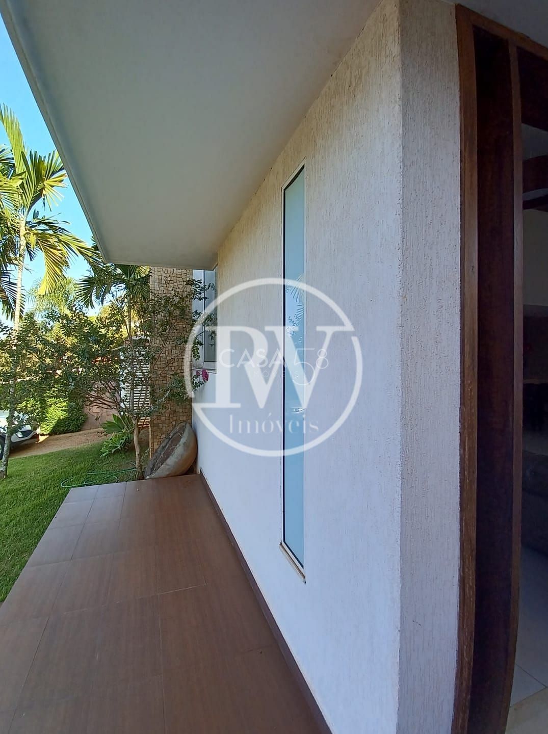 Sobrado de Alto Padrão à Venda no Jardins Atenas 3 Suítes, 320m² Terreno Amplo