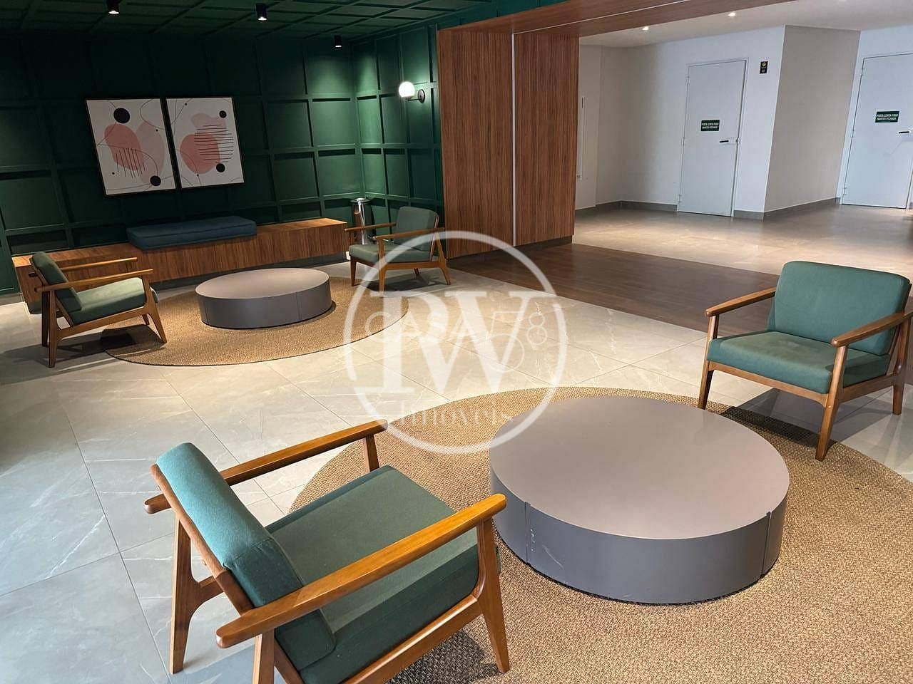 Apartamento à venda no Setor Bueno – 3 suítes, 87m², varanda estendida, 2 vagas