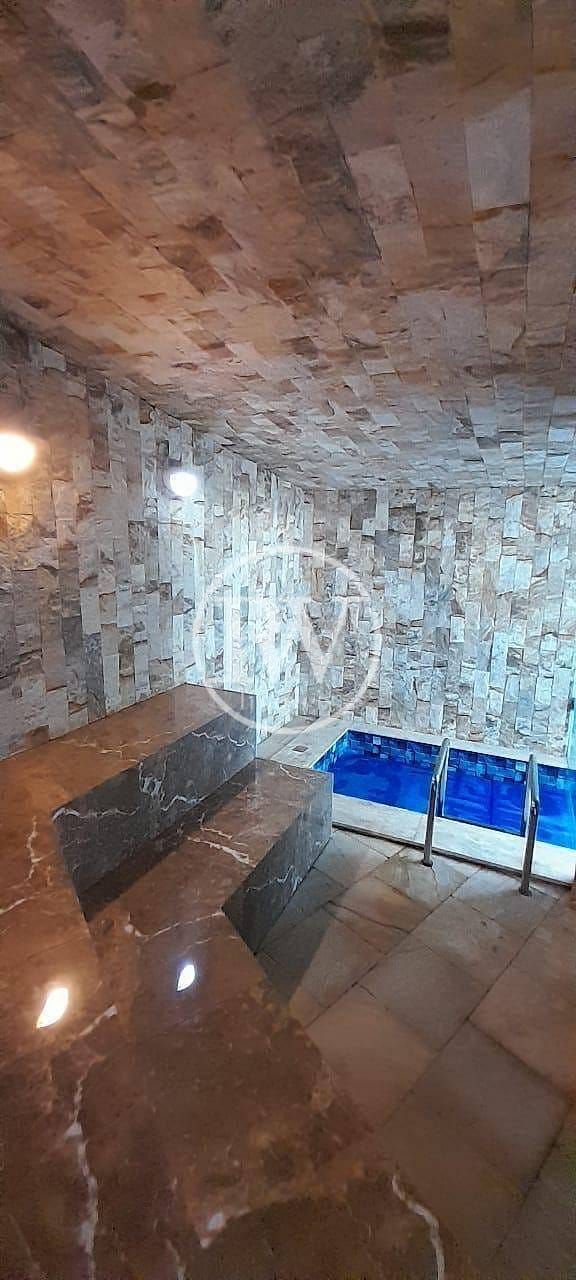 Mansão Exclusiva de Alto Padrão no Condomínio do Lago | 830m² | 5 Suítes