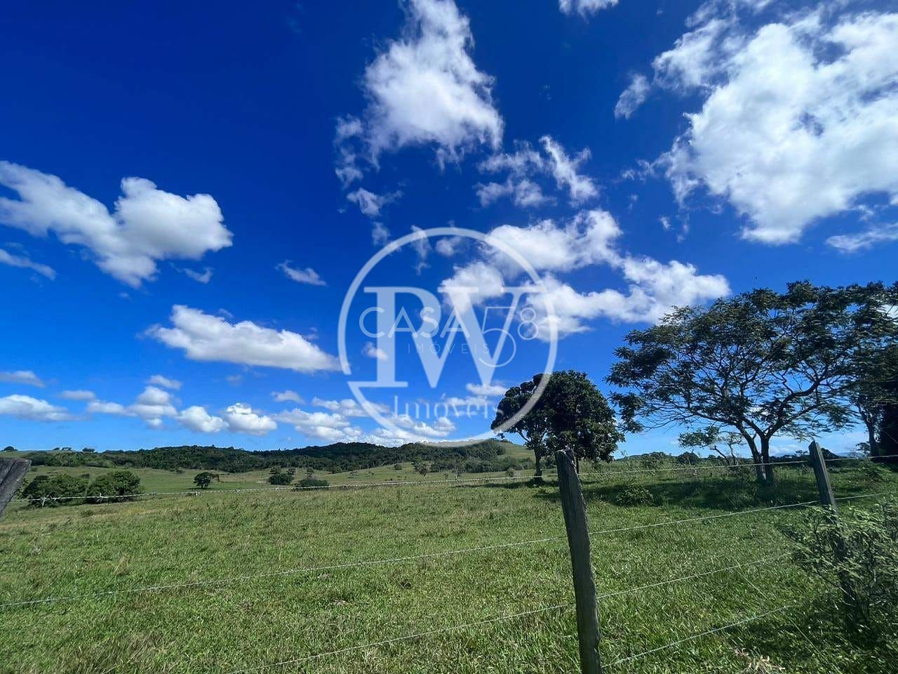 Fazenda Perobas, Araruama 251 Hectares com Vocação Pecuária e Potencial Urbano