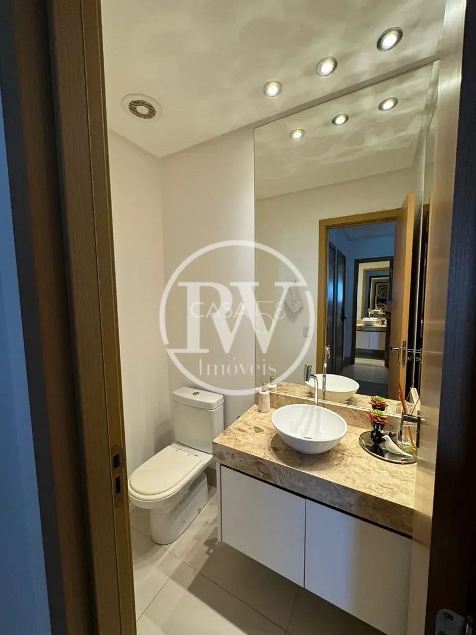 Apartamento à venda, Setor Marista, 2 Quartos 2 Suítes proximo ao Parque Areião