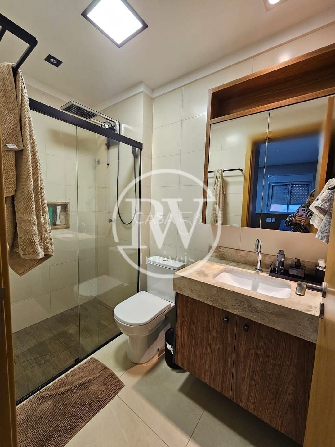 Apartamento Mobiliado de Alto Padrão à Venda no Setor Bueno | 170m² | 3 Suítes