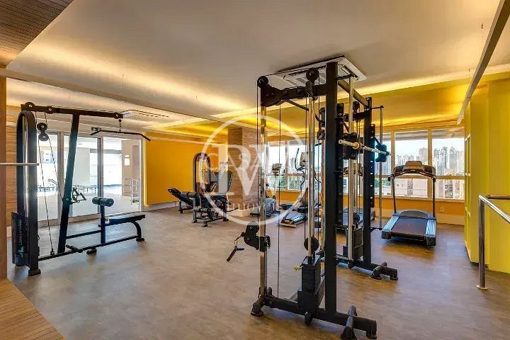 Apartamento de Alto Padrão com 182m² à Venda no 31º Andar | 3 Suítes | Nascente