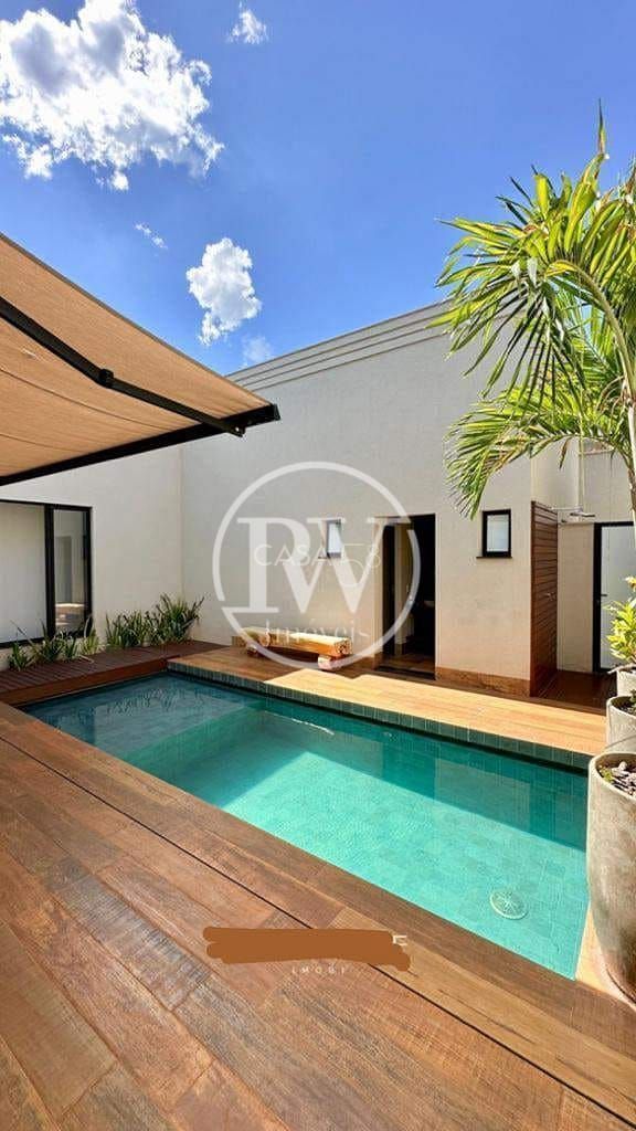 Casa a Venda no Condomínio GREEN PARK, 4 quartos sendo 4 suites , Goiânia, GO.