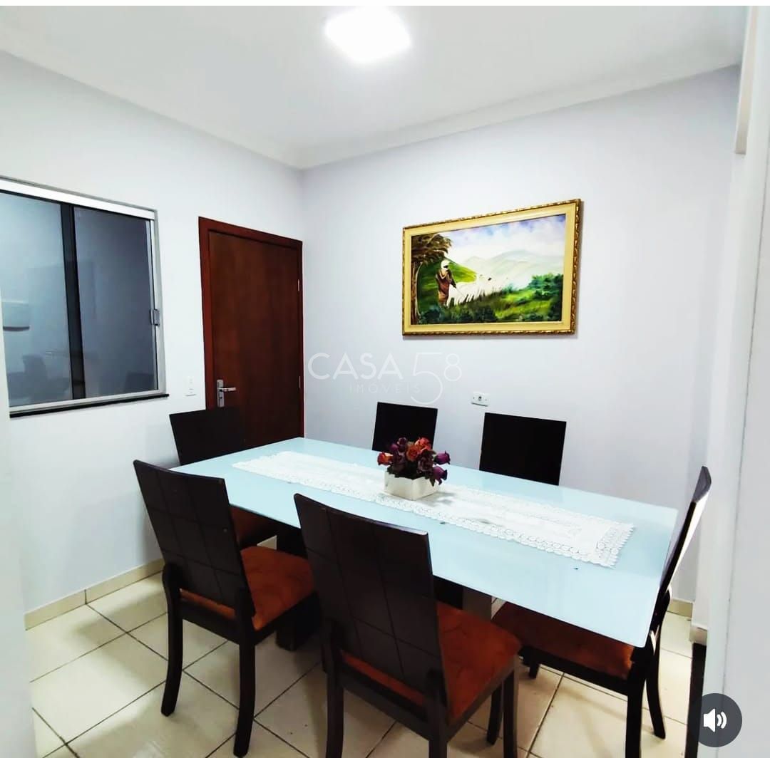 Sobrado Residencial e Comercial à Venda – 4 Quartos 2 Suítes | 373m² Construidos