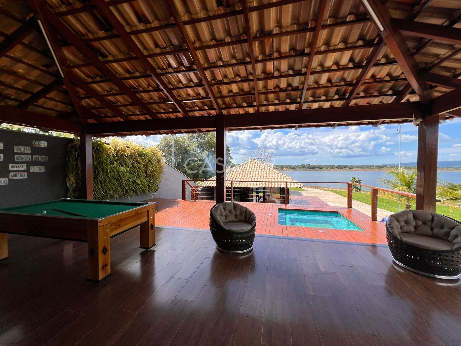 Chácara à Venda com 3 Quartos (1 Suíte) em Niquelandia - 2.250m² de Natureza