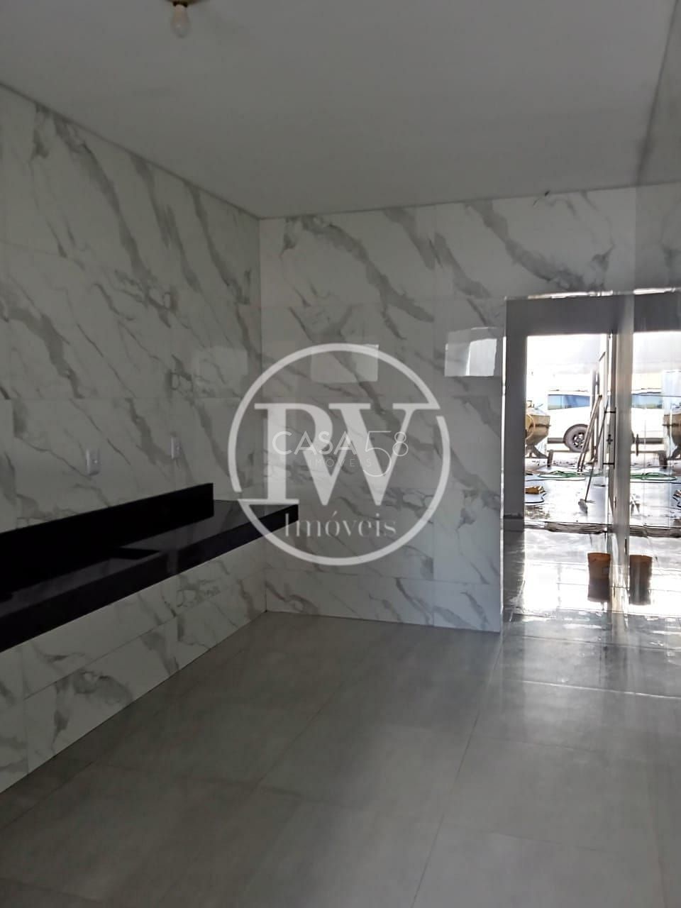 Casa Ampla com Sala Comercial – 3 Quartos + Espaço para Negócio – 170m²