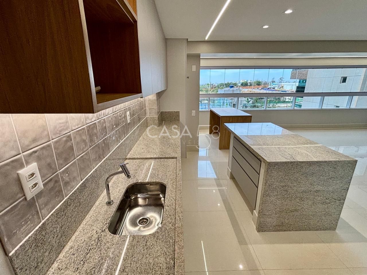 Apartamento de 139 m² com 3 Suítes e Varanda Gourmet – Localização Privilegiada