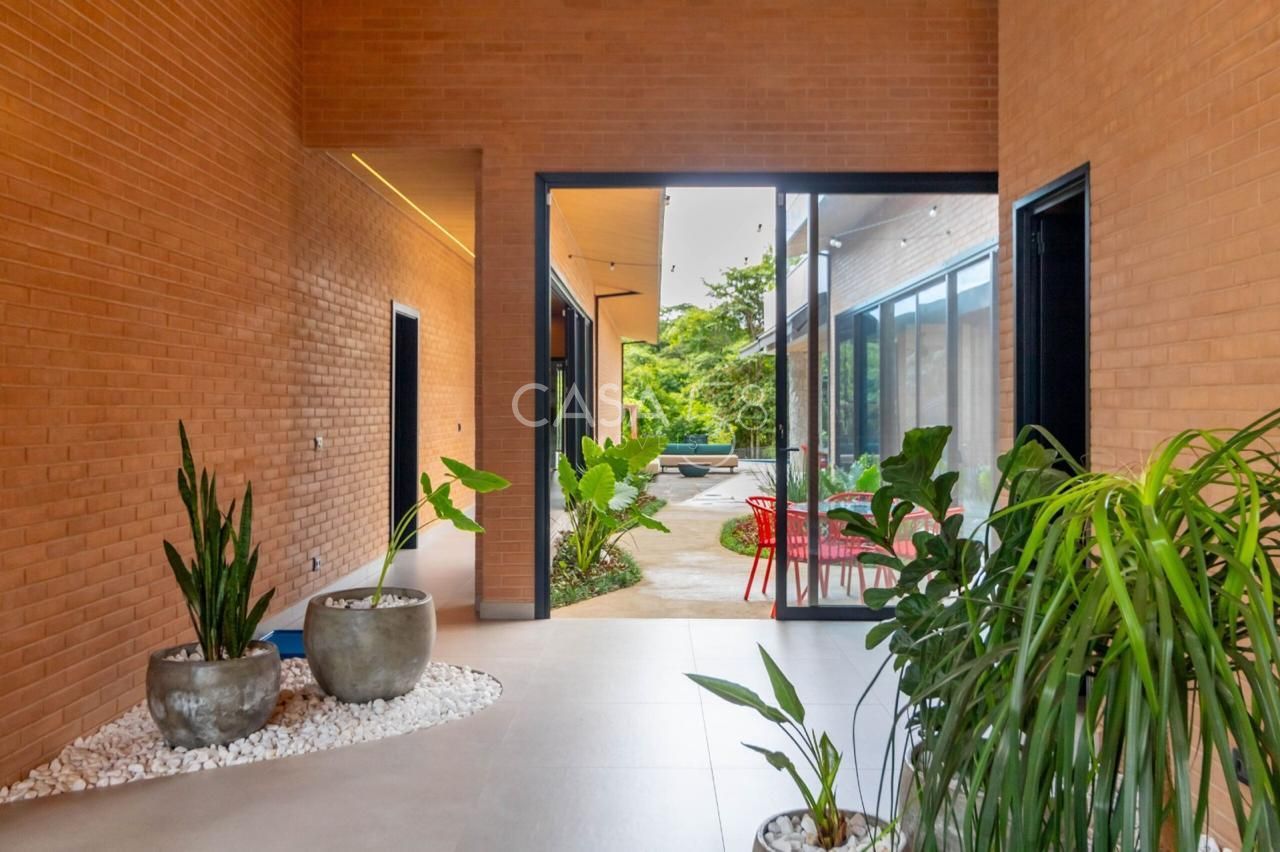 Casa de Luxo à Venda Mansões Morumbi –  4 Suítes, 365 m², Automação