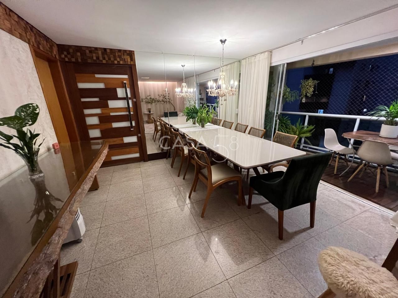 Apartamento Mobiliado no Residencial Gran Swiss – 4 Suítes – 3 Vagas, Escaninho