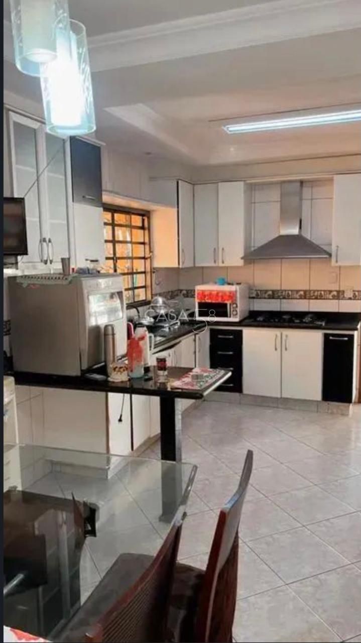 Casa Ampla à Venda – 3/4 com Suíte, Piscina e Escritório – 420m² de Terreno