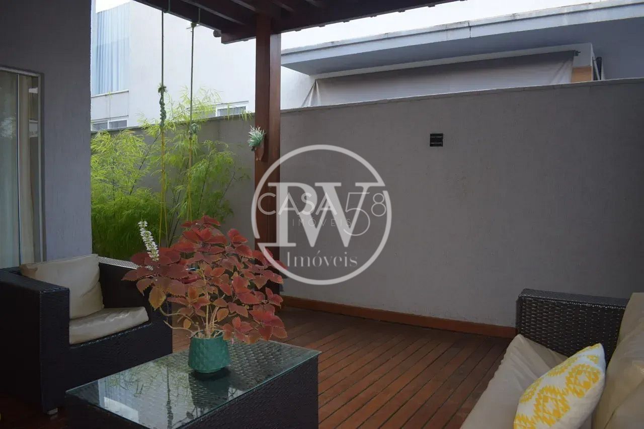 Sobrado de Alto Padrão Mobiliado – 5 Suítes – 293m² – Design Moderno