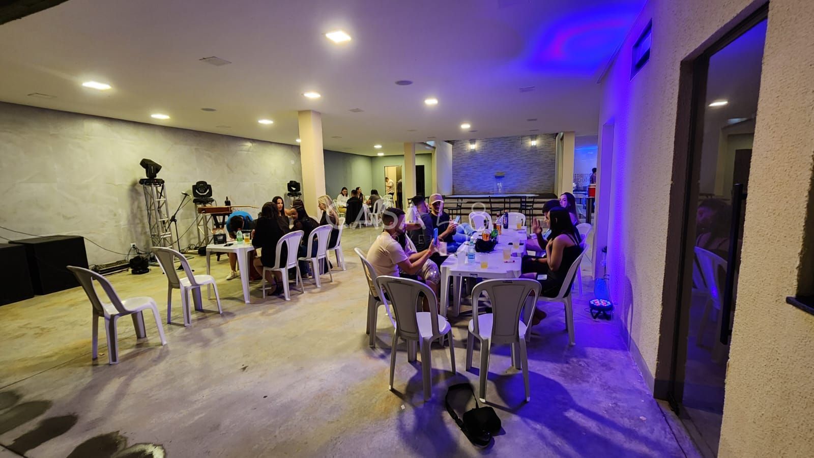 Espaço de Eventos Frente ao Lago – GO