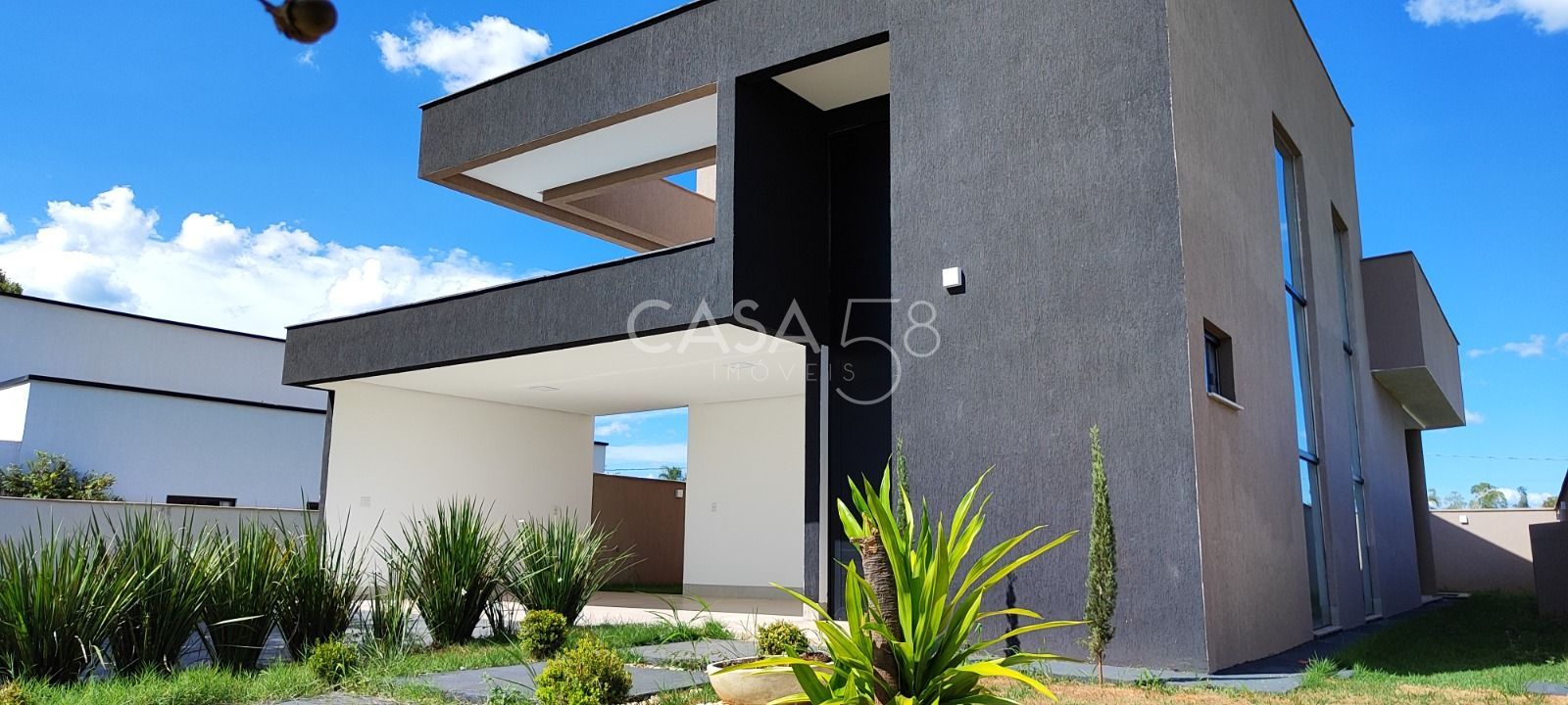 Casa Térrea – Condomínio Terras Alpha – Senador Canedo