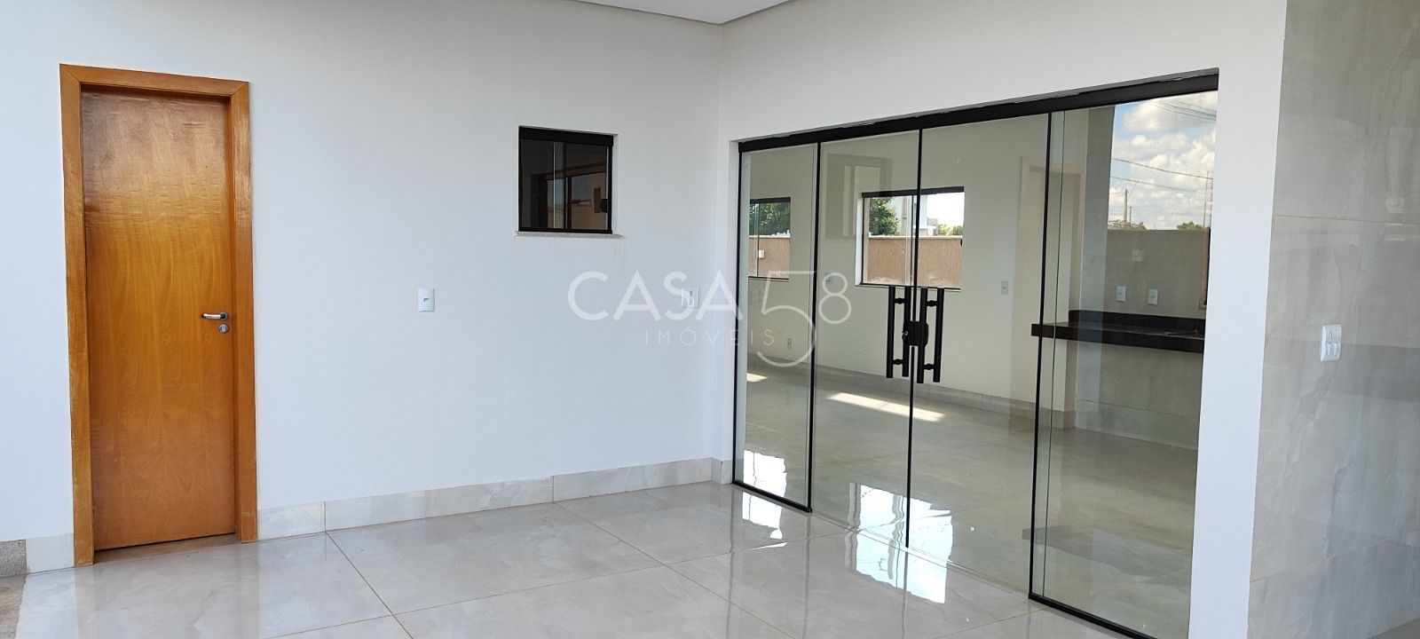 Sobrado – 3 Suítes – Condomínio Terras Alpha 2 – Senador Canedo