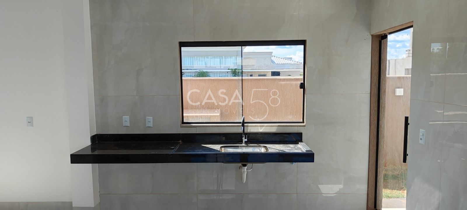 Sobrado – 3 Suítes – Condomínio Terras Alpha 2 – Senador Canedo