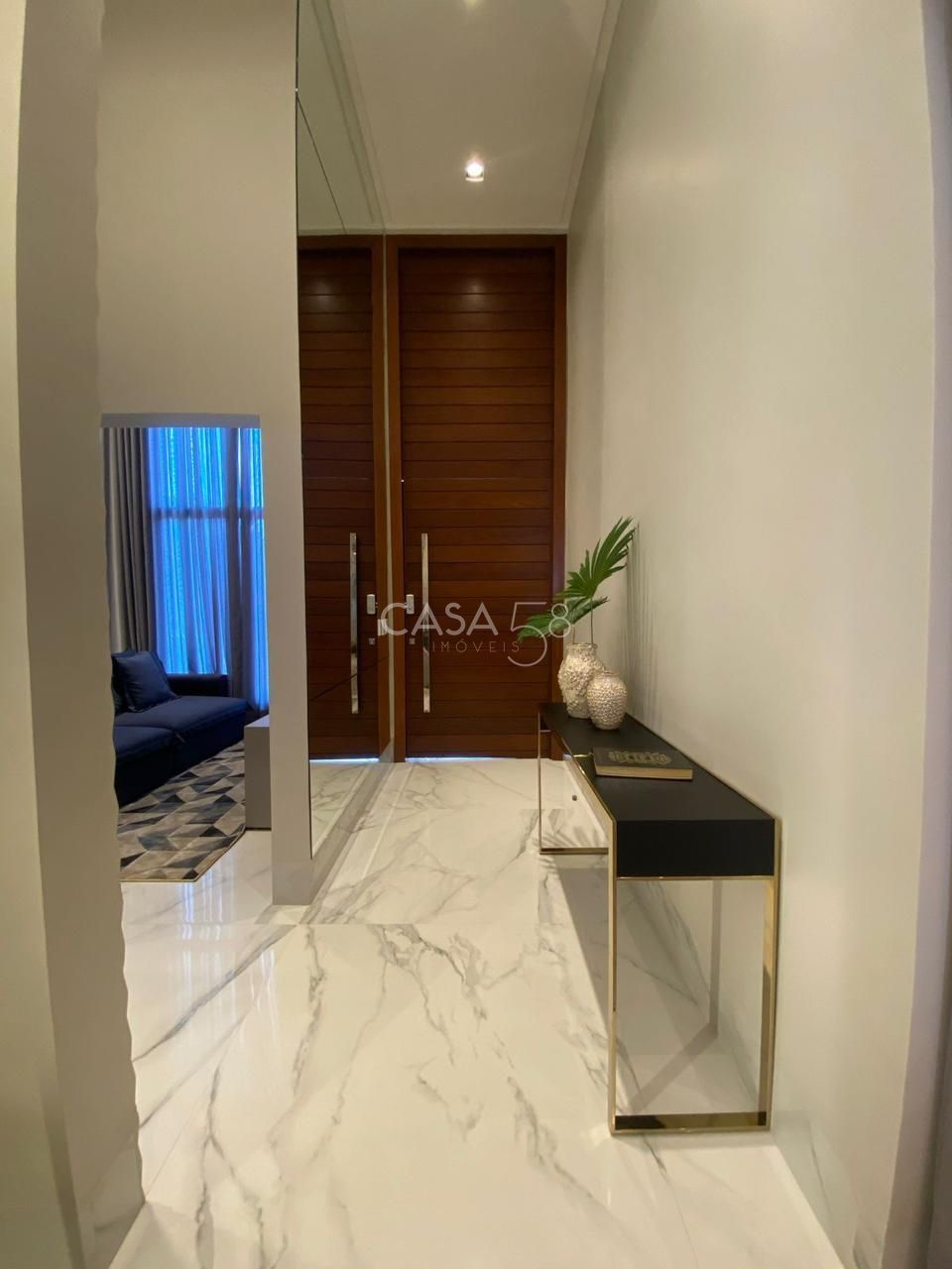 Casa Térrea de Alto Padrão no Jardins Verona – Goiânia/GO | 4 Suítes, Piscina