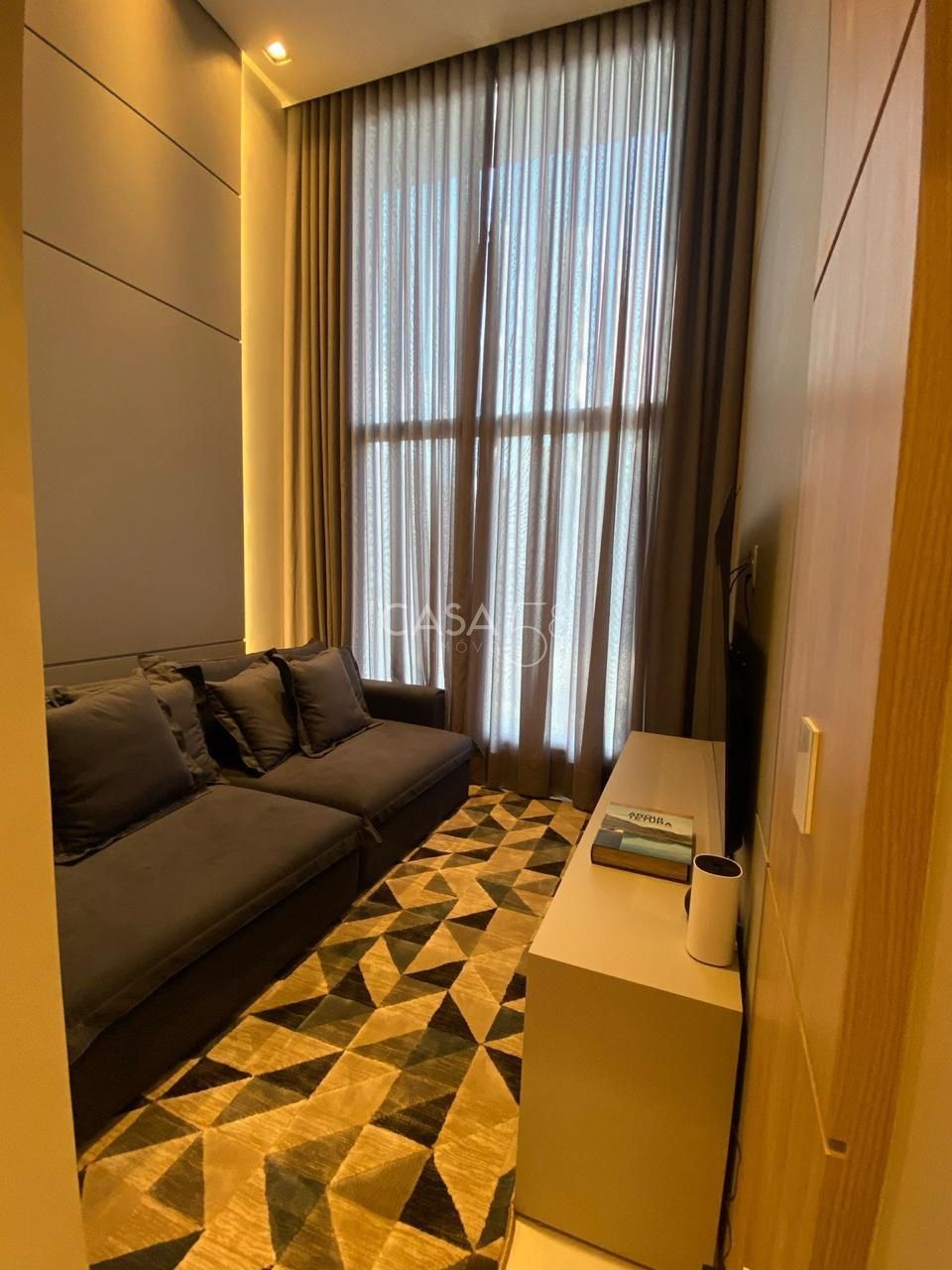 Casa Térrea de Alto Padrão no Jardins Verona – Goiânia/GO | 4 Suítes, Piscina